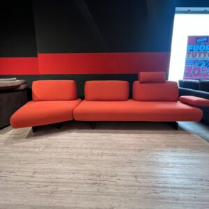 Divano semi-angolare - Stock