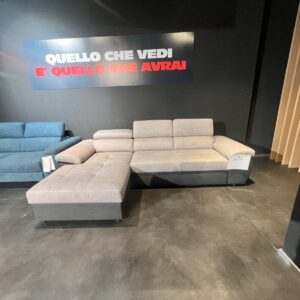 Veronica nando - Stock